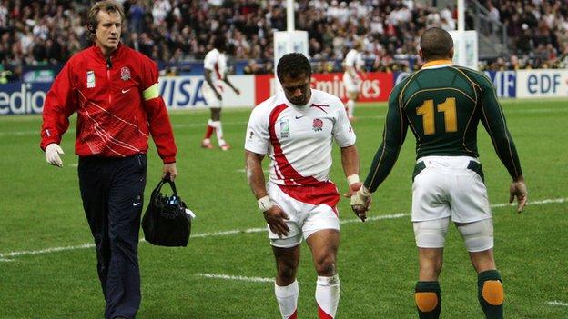 Jason Robinson injured in 2007 final