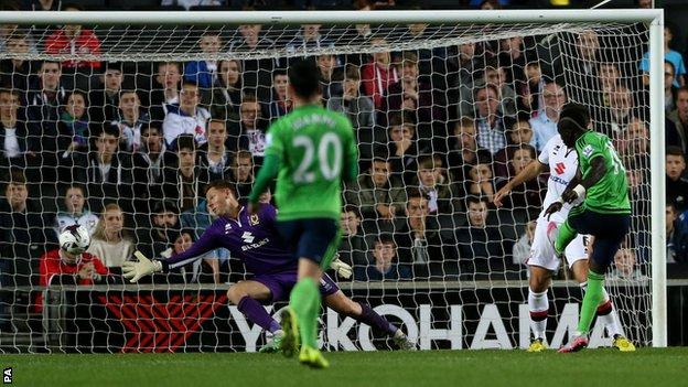 Sadio Mane scores for Southampton against MK Dons