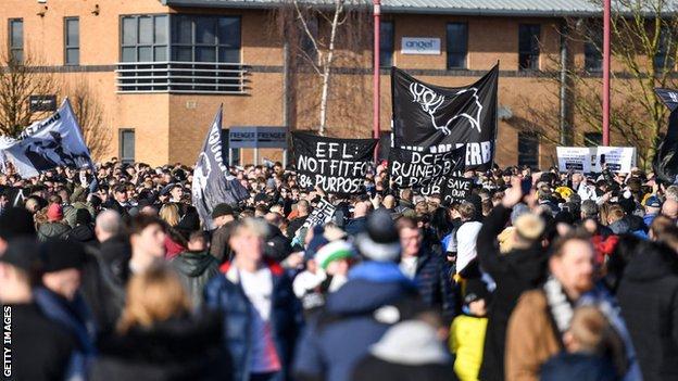 Derby fans protest