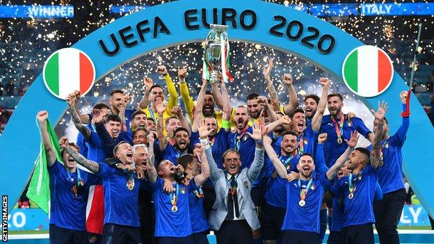 Italy win Euro 2020 and lift trophy