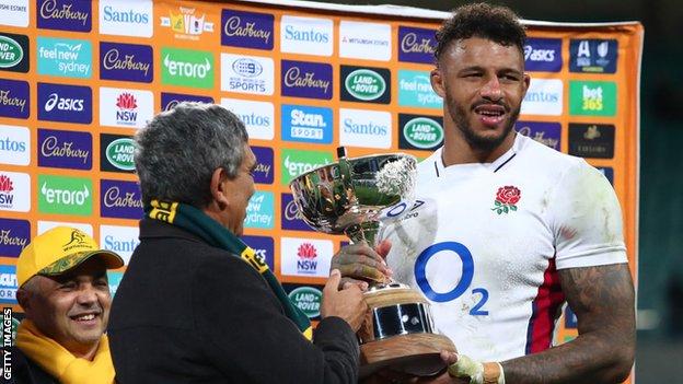 Owen Farrell & Courtney Lawes 'memiliki kredit di bank'