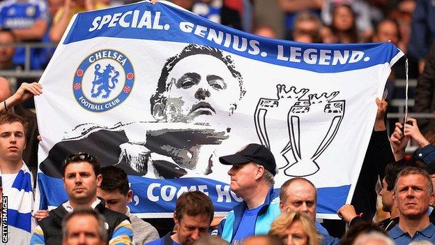 Tottenham manager Jose Mourinho was loved by Chelsea fans