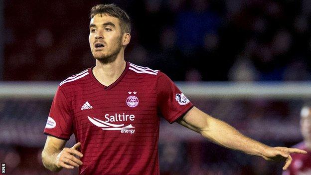 Tommie Hoban in action for Aberdeen