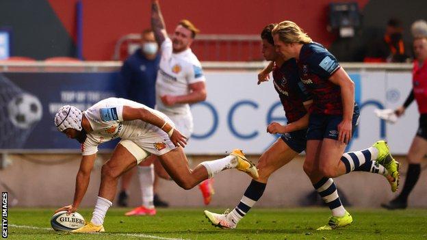 Tom O'Flaherty scores Exeter's second try at Bristol
