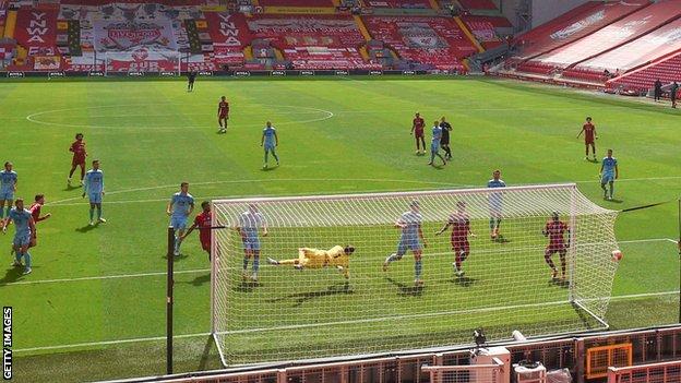 Andy Robertson scores for Liverpool against Burnley