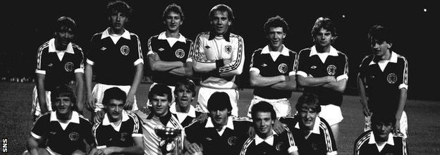 Dick, second from right in back row, won the under-18 Euros with Scotland