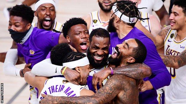 Los Angeles Lakers win the play-offs