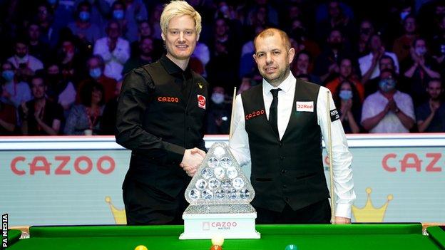 Neil Robertson and Barry Hawkins