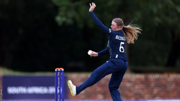 Ryana MacDonald-Gay bowls during the 2023 Under-19s Women's T20 World Cup