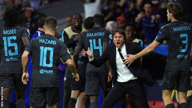 Conte celebrates with Chelsea
