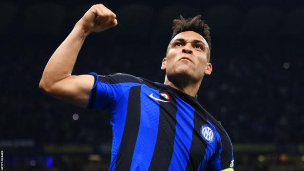 Lautaro Martinez celebrates