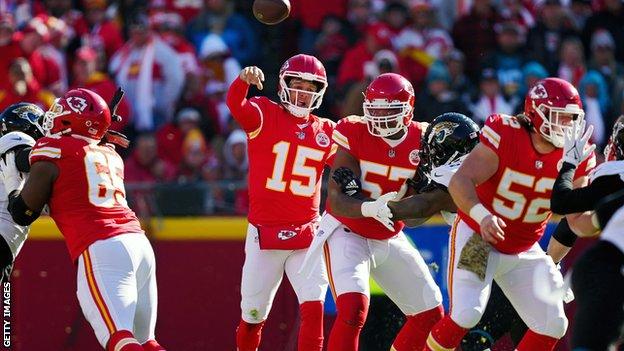 Patrick Mahomes threw another four TDs to press home his MVP claims