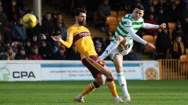 Tom Rogic goal v Motherwell