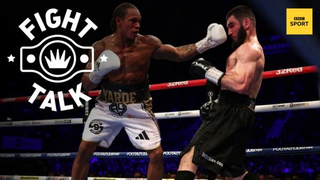 Anthony Yarde punches Artur Beterbiev