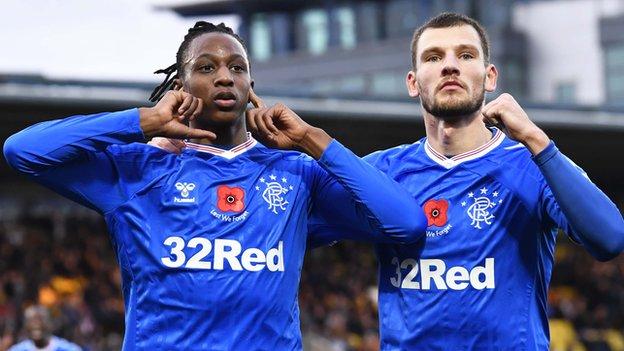 Dominant Rangers sweep aside Livingston to keep up title pace