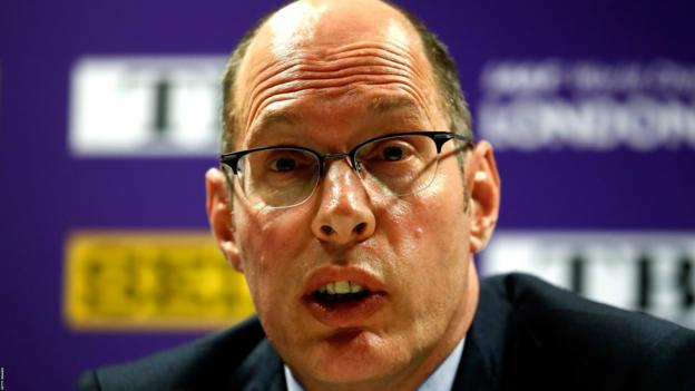 UK Athletics chief executive Niels de Vos stepping down - BBC Sport
