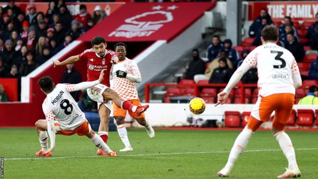 Morgan Gibbs-White scores for Nottingham Forest