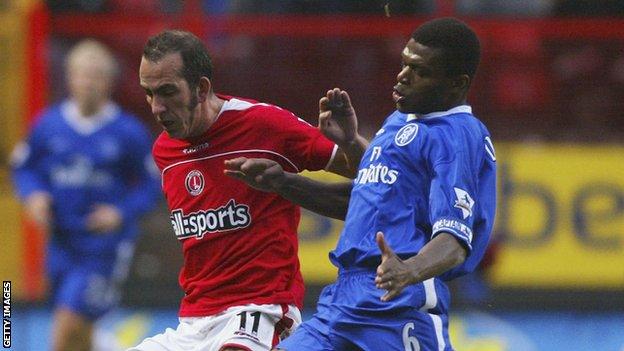 Marcel Desailly tackles Paulo Di Canio