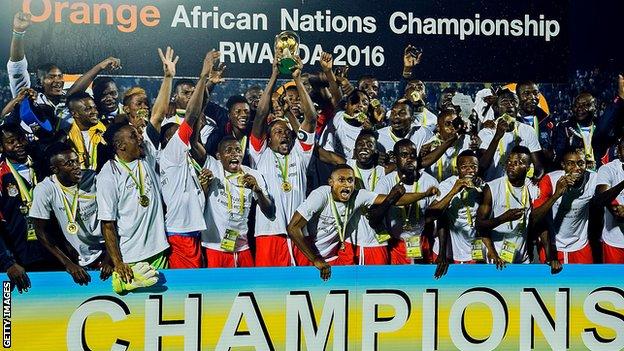DR Congo celebrate winning the 2016 African Nations Championship