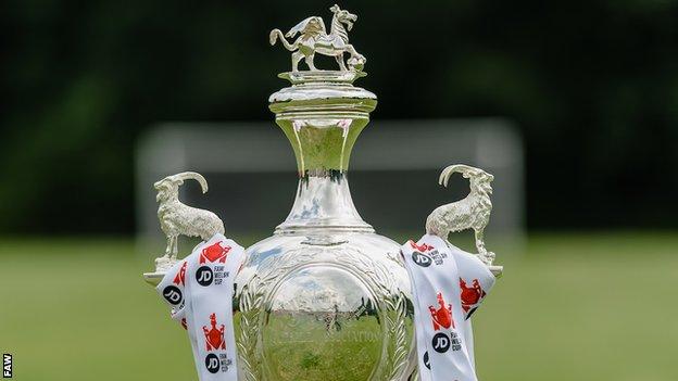 Welsh Cup - Wikipedia