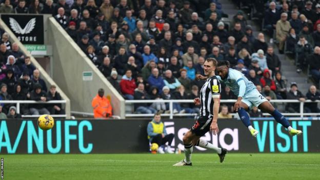 Bournemouth's Antoine Semenyo scores against Newcastle at St James' Park