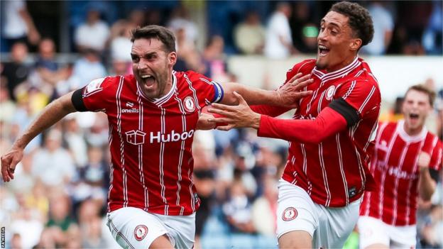 Melhores momentos Millwall x Bristol City pela EFL Championship (0-0)