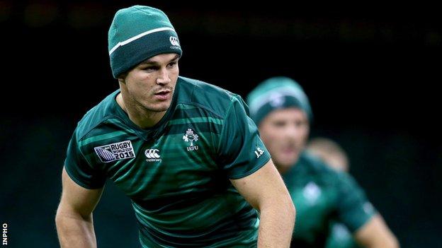 Johnny Sexton trained with his Ireland team-mates on Friday