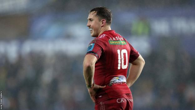 Ioan Lloyd Scarlets fly half desperate for second Wales chance