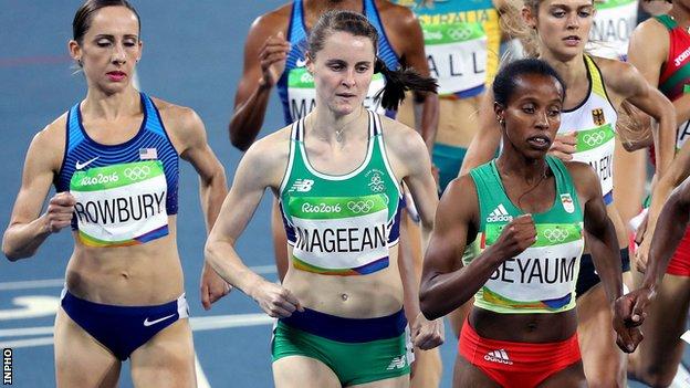 Ciara Mageean en action lors de sa demi-finale olympique du 1500 m en 2016