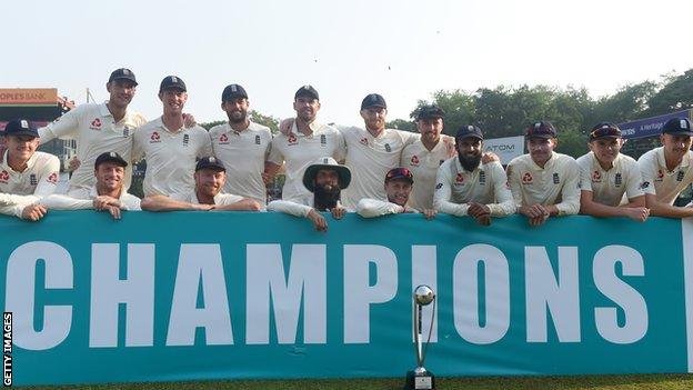 England celebrate a seventh win in eight Tests