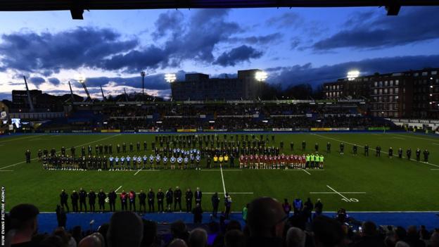 The Cardiff Arms Park wage  their respects to erstwhile  Chairman Peter Thomas up  of kick-off betwixt  Cardiff and Sale