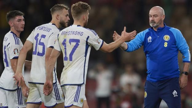 Scotland players Billy Gilmour, Ryan Porteous and Stuart Armstrong with manager Steve Clarke