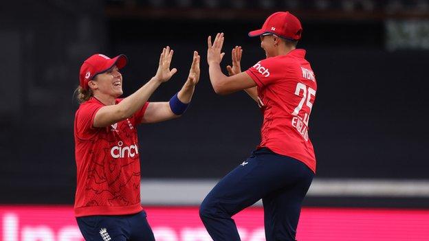England captain Heather Knight and Issy Wong