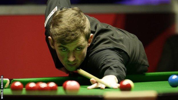 World Snooker Championship Mother S Love Helps James Cahill Chalk Up Crucible Dream Bbc Sport