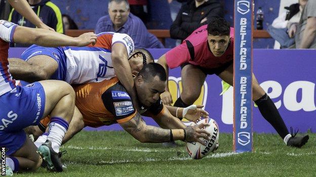 Kenny Edwards delighted to find his home with Castleford Tigers