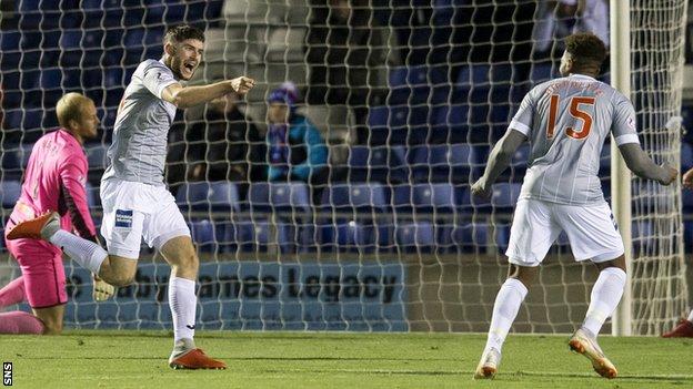 Aidan Keena (left) celebrates scoring for Dunfermline