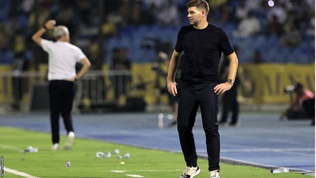 Steven Gerrard watches yet another Rangers player get sent off - JOE.co.uk