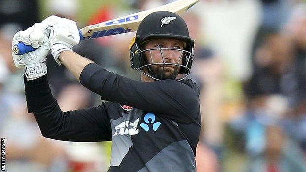 Devon Conway Somerset Sign New Zealand Batsman Bbc Sport