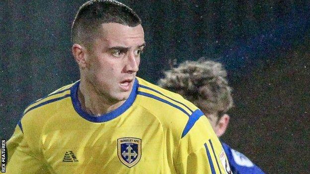 Ollie Norburn: Macclesfield Town sign former Guiseley midfielder - BBC ...