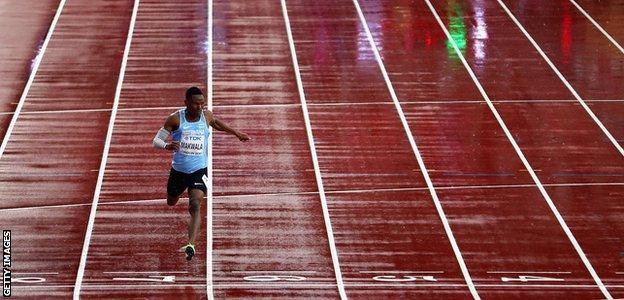 Isaac Makwala runs a 200m heat solo at the 2017 World Athletics Championships in London
