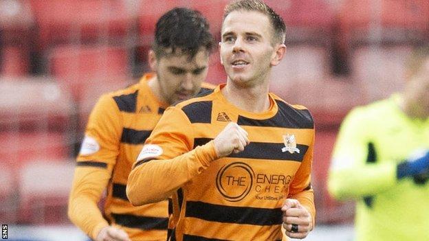 Alan Trouten of Alloa