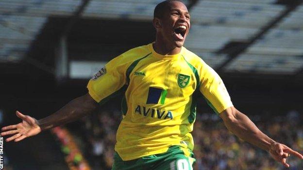 Simeon Jackson in action for Norwich City