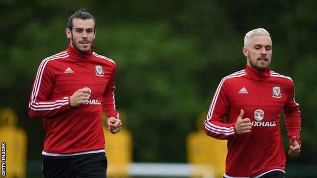 Aaron Ramsey Wants To Light Up The Euros With New Blonde Hairstyle Bbc Sport