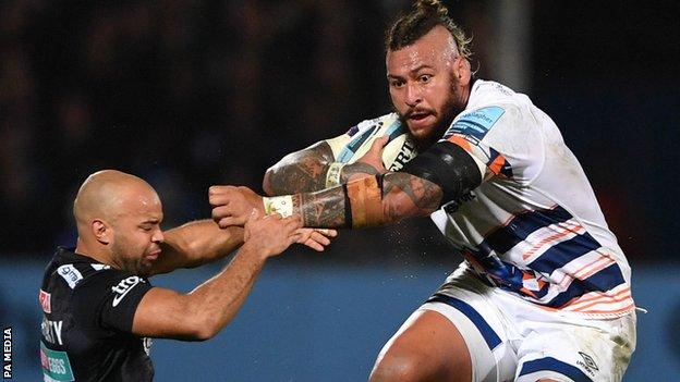 Nathan Hughes: Bath agree loan deal for Bristol Bears and England number eight thumbnail
