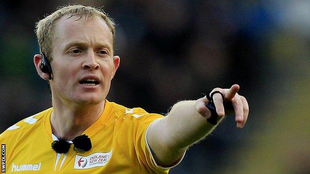 Robert Hicks: Super League referee praised for response to death threat ...