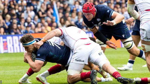 Rory Darge scores a try for Scotland against Georgia