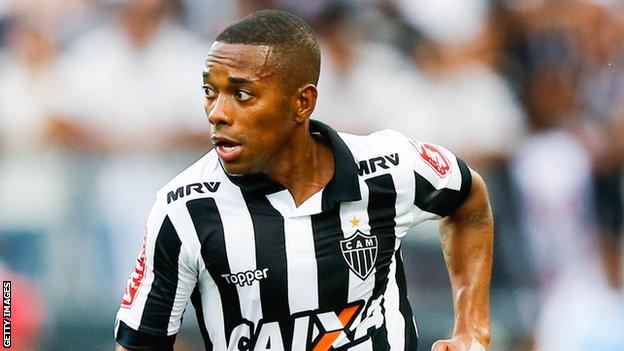 Robinho playing for Atletico Mineiro in 2017