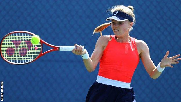 French Open Qualifying Harriet Dart Into Second Round Bbc Sport 9330