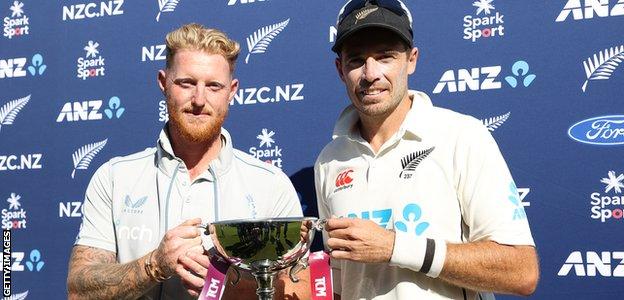 Ben Stokes & Tim Southee share the trophy