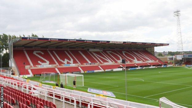 Stade County Ground de Swindon Town